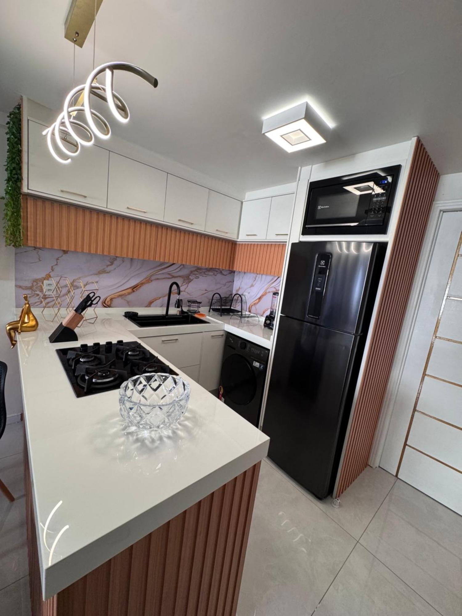 Alto Padrão Moderno Frente A Com 2 Quartos Localização Beira Mar Fortaleza (Ceara)