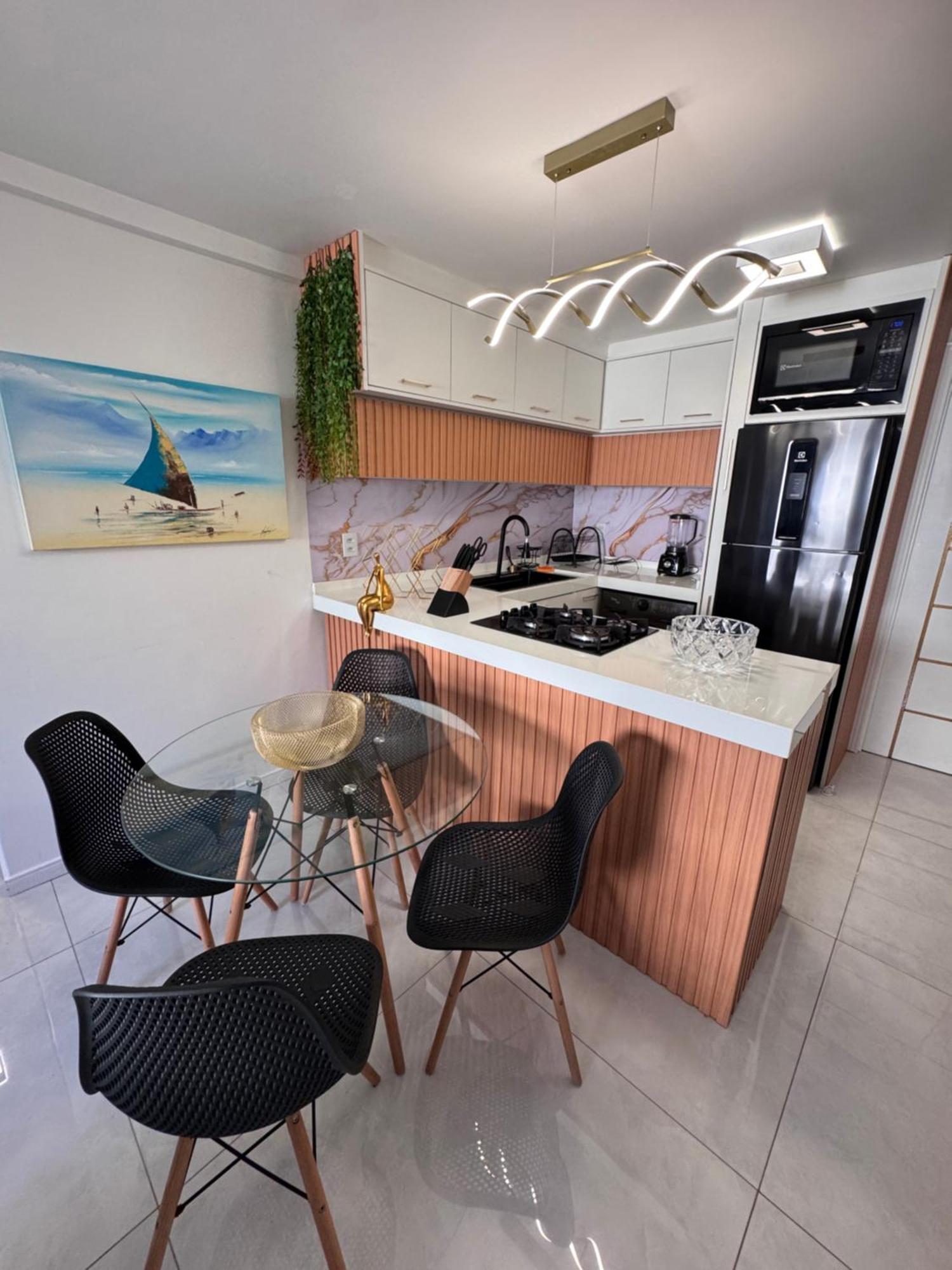 Apartamento Alto Padrão Moderno Frente A Com 2 Quartos Localização Beira Mar Fortaleza (Ceara)