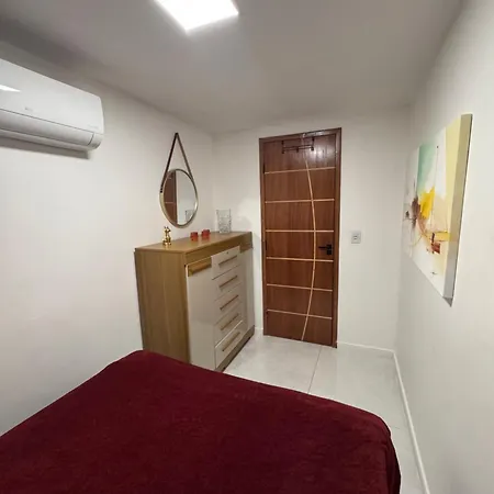 Alto Padrão Moderno Frente A Com 2 Quartos Localização Beira Mar