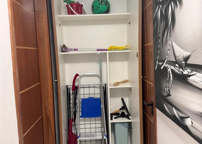 Apartamento Alto Padrao Moderno Frente A Praia Com 2 Quartos Melhor Localizacao Beira Mar