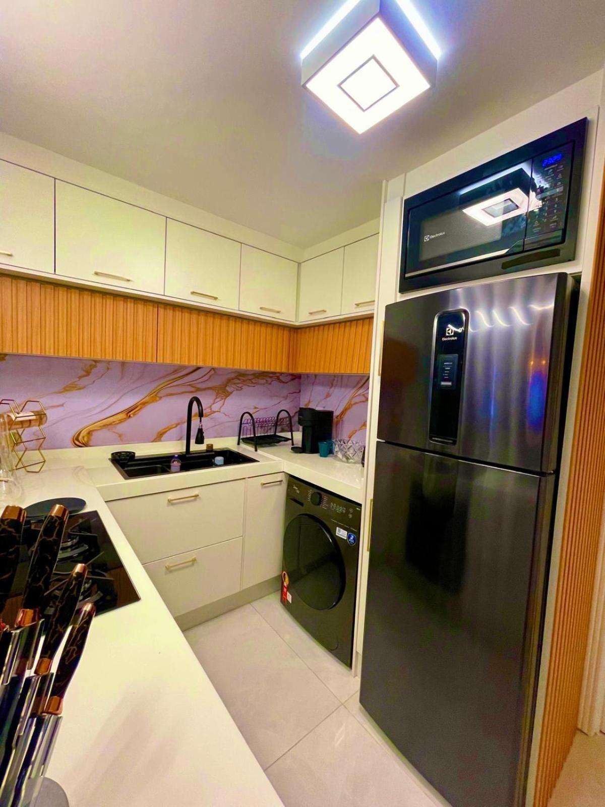 Alto Padrao Moderno Frente A Com 2 Quartos Localizacao Beira Mar * Fortaleza (Ceara)