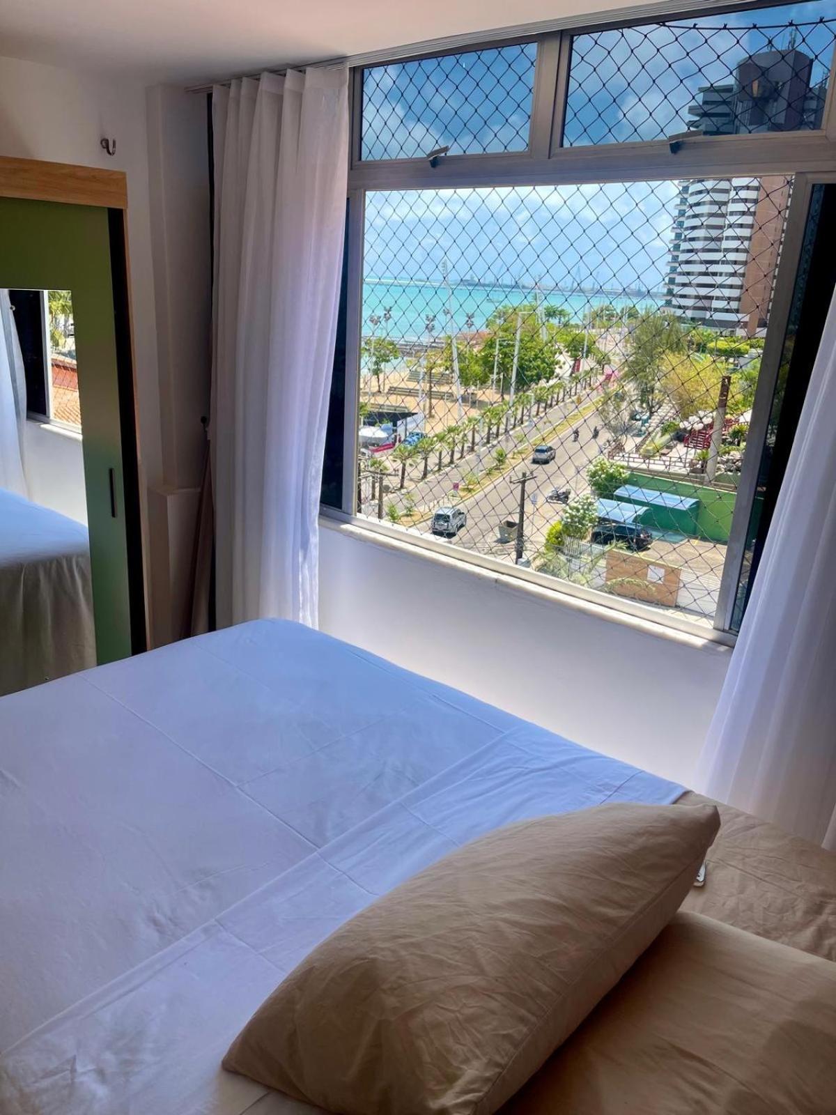 Alto Padrao Moderno Frente A Com 2 Quartos Localizacao Beira Mar