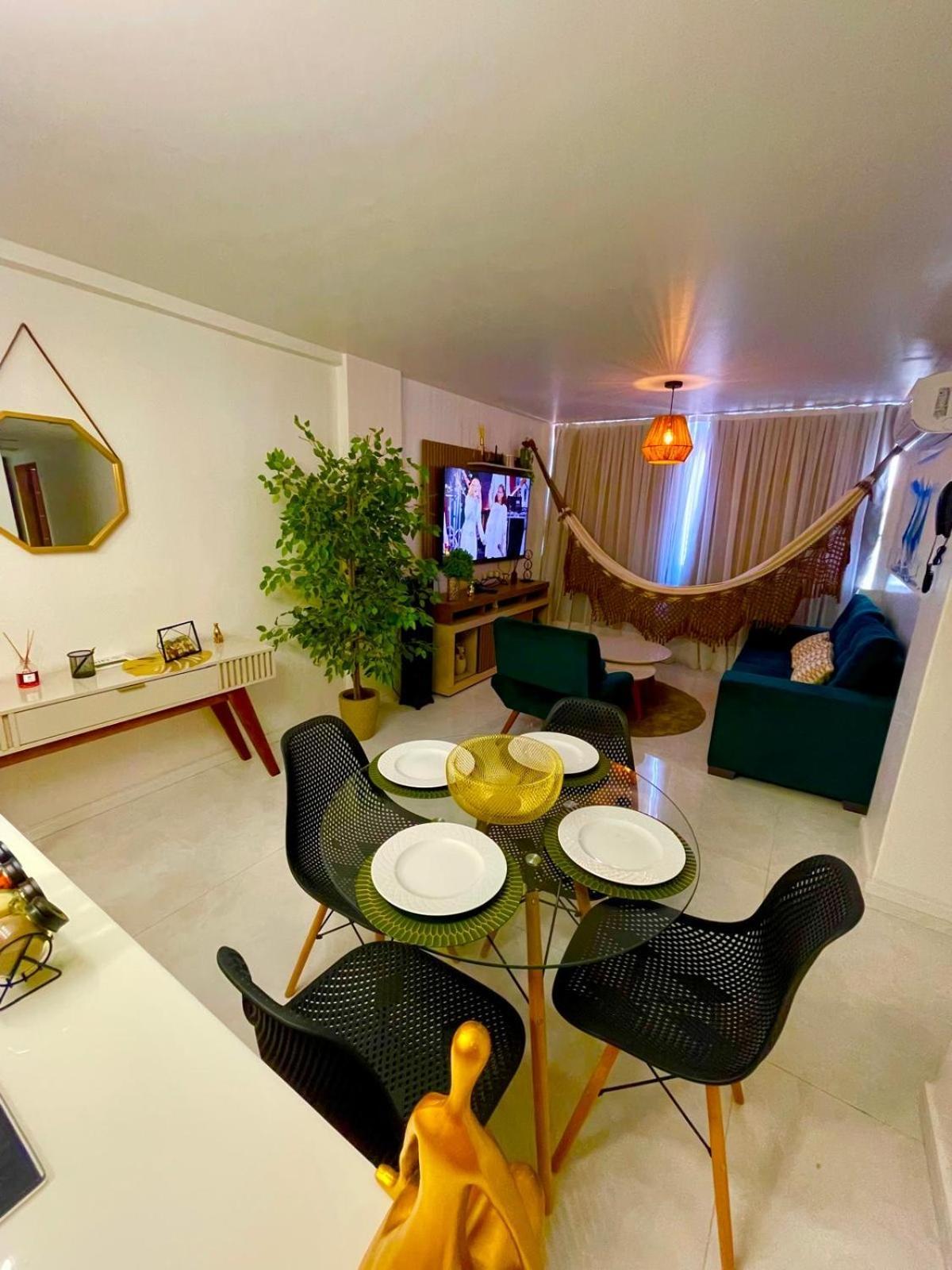 Apartamento Alto Padrao Moderno Frente A Com 2 Quartos Localizacao Beira Mar