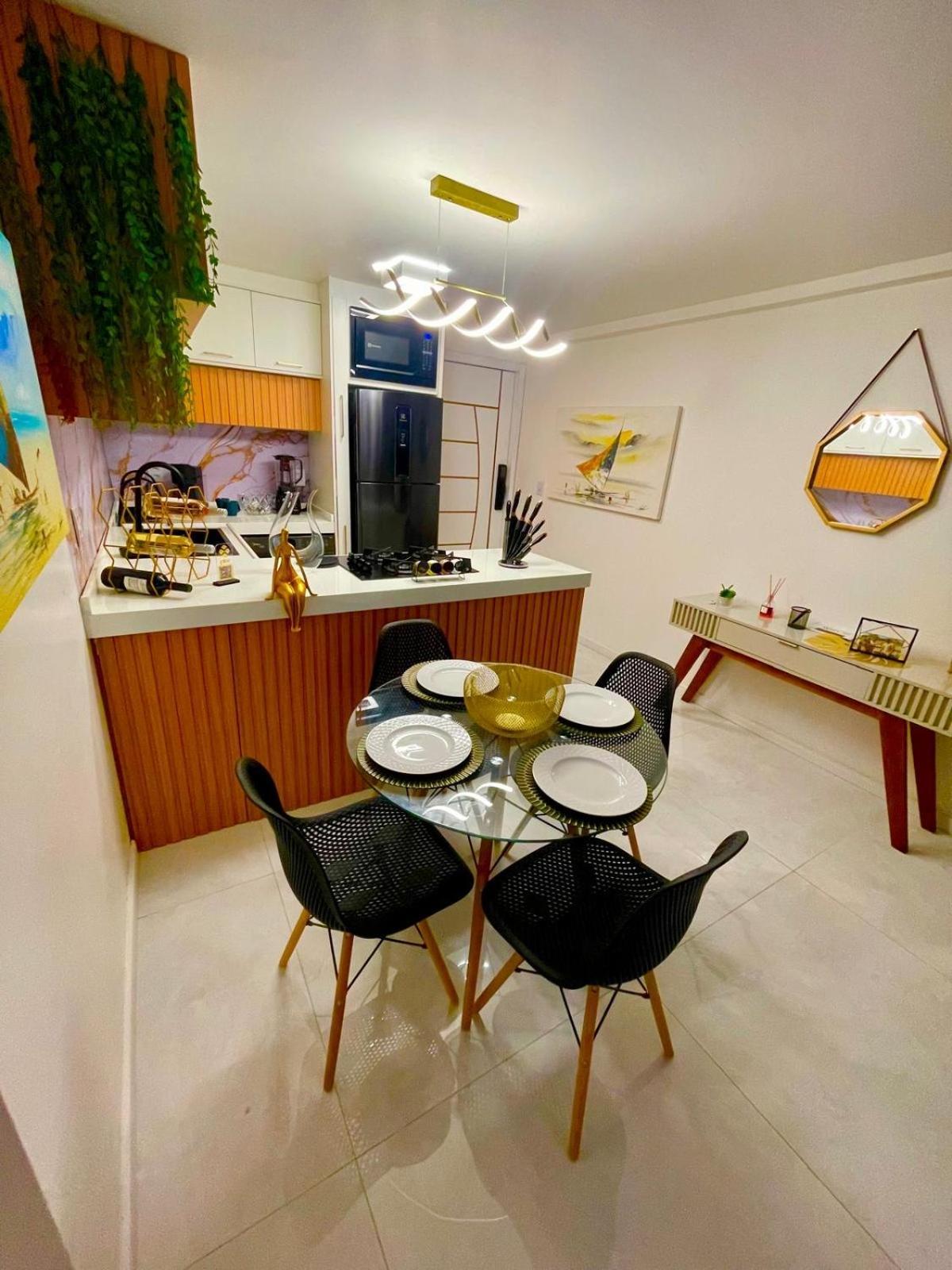 Apartamento Alto Padrao Moderno Frente A Com 2 Quartos Localizacao Beira Mar